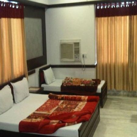 Ranpur Hotel Ambaji International מראה חיצוני תמונה